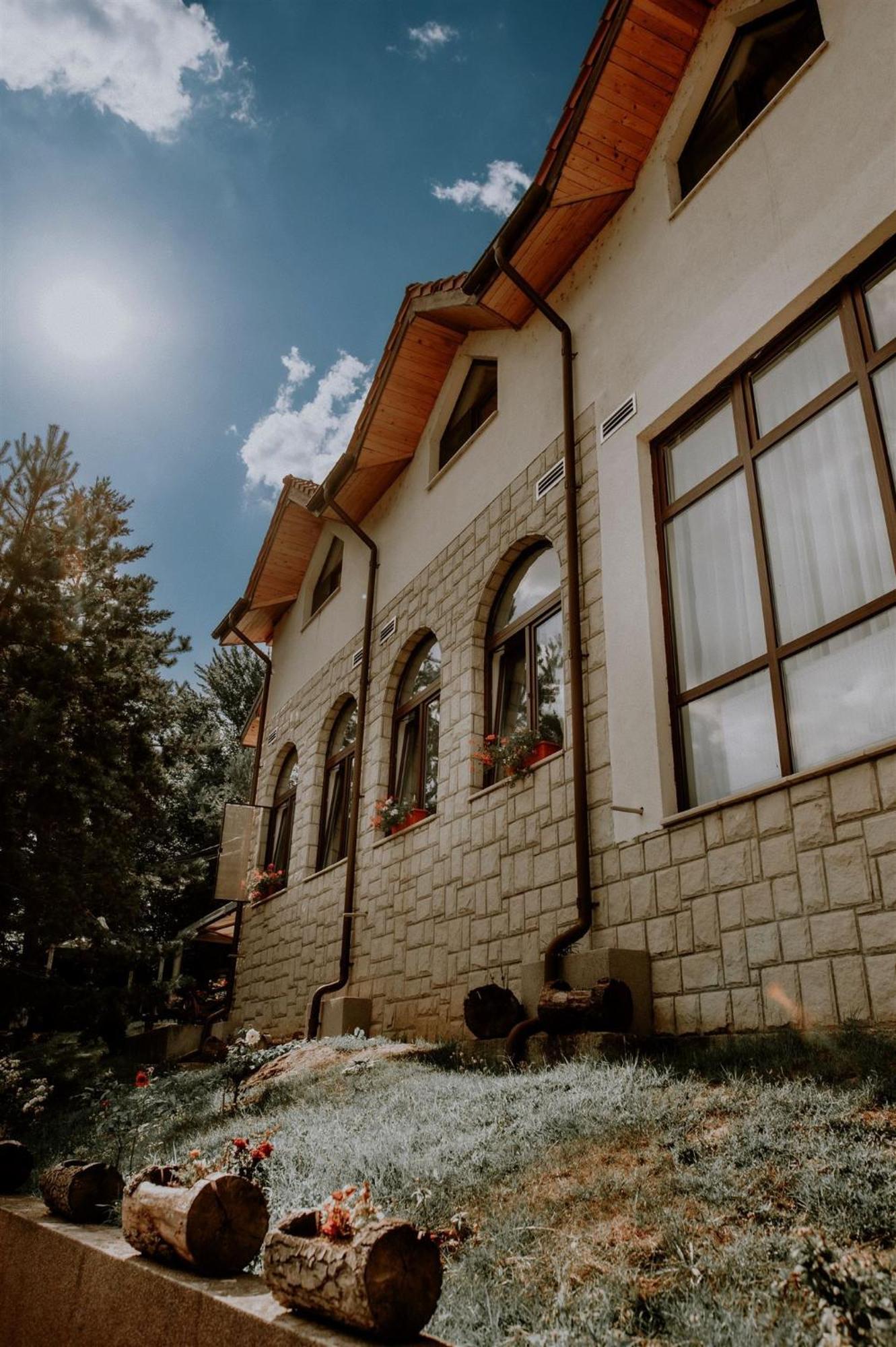 Pensiunea Poiana Slanic Moldova